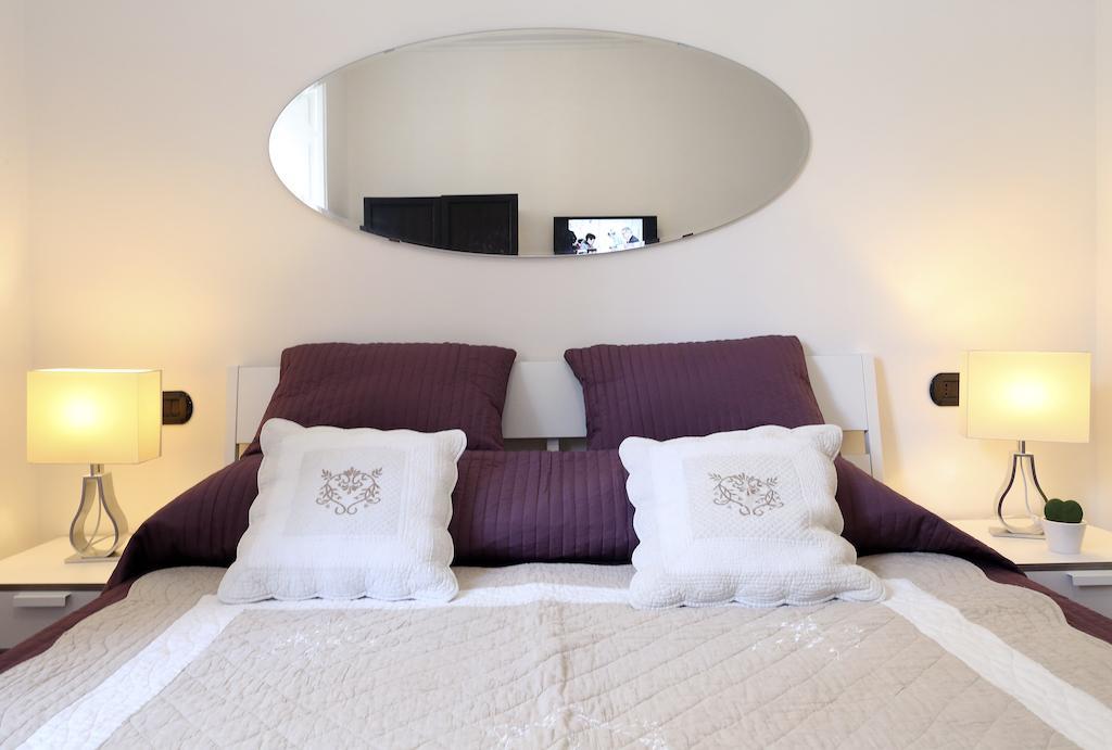 Caracciolo Guest House Roma Oda fotoğraf